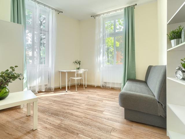 pokój 1 osobowy nr 8, ul. Bolesława Śmiałego 17