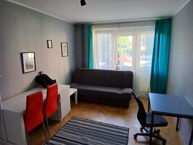 Pokój 3 przy ul. Bobrowej 7 w Gdańsku