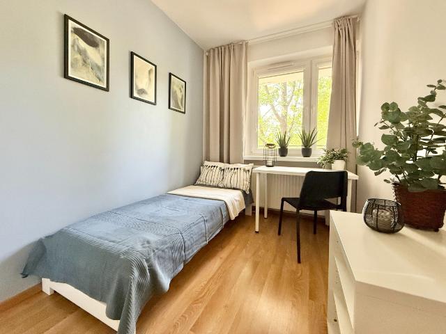 Pokój nr 4 ul. Pieńkowskiego 5, blisko Domaniewska, Galeria Mokotów