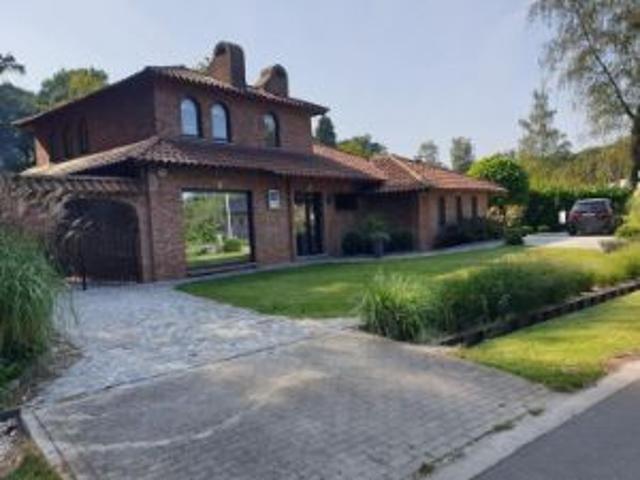 Polyvalente villa in rustige omgeving