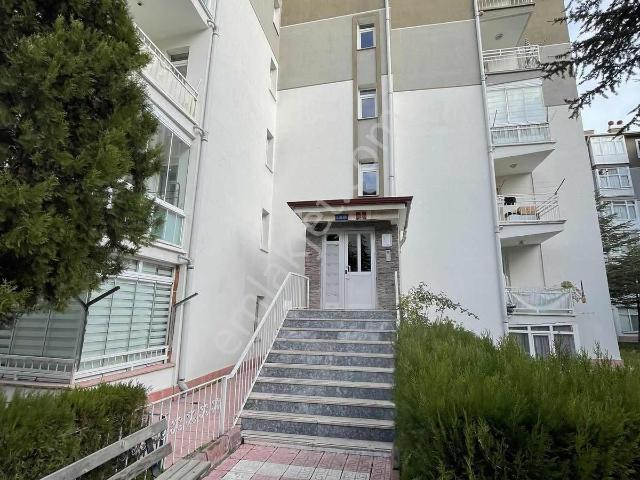 Polat Live'dan Nevadium Karşısı Eşyalı 3+1 Kiralık Daire