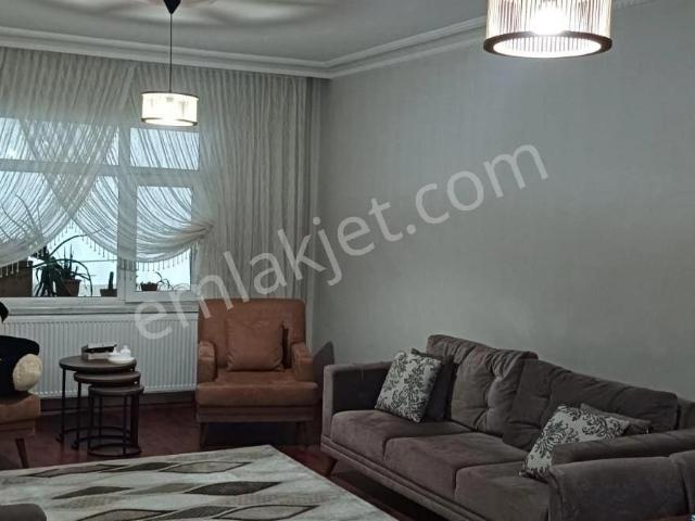 Polatlı Çarşı Merkezde Bakımlı Acil 3+1