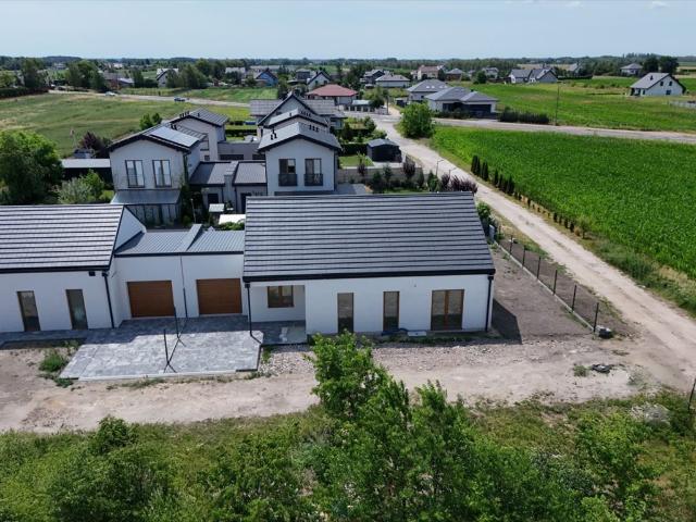 Polecam dom 102 m² z opcją wykończenia pod klucz w Stare Faszczyce