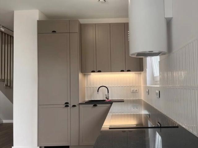Polecam energooszczędny segment 106 m² z ogrodem i widokiem na las