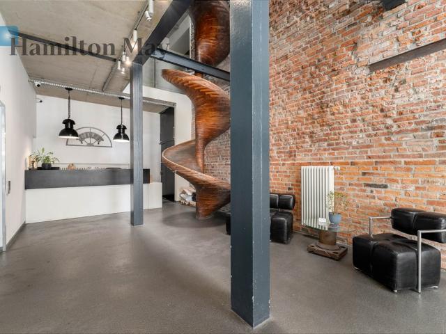 Polecam loft 59,54 m² w Zabłociu z wysokimi sufitami