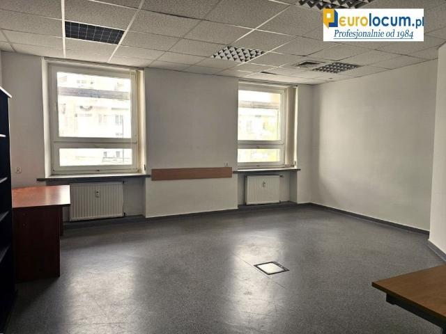 Polecam przestronny lokal 239 m² w centrum Kielc