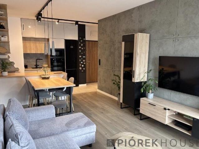 Polecam 3 pokojowe mieszkanie 61 m² z loggią na Targówku