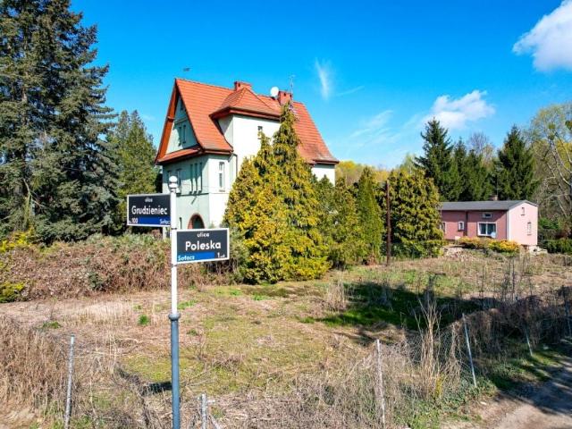Poleska 1 1 648 m², Poznań