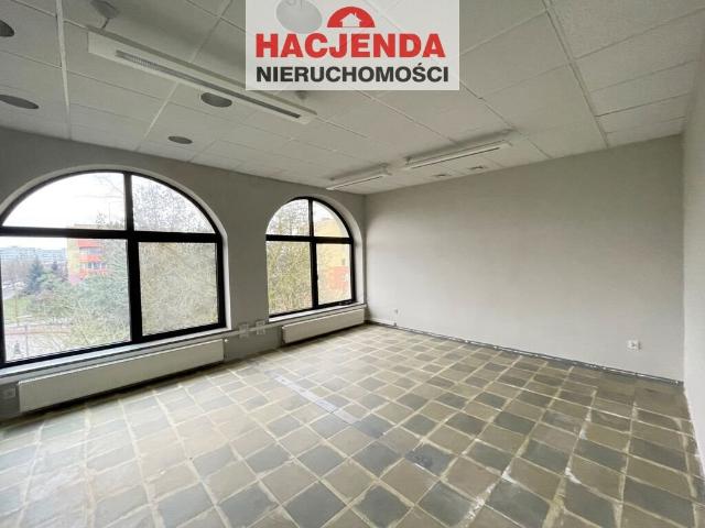 Police, 39,50 m2