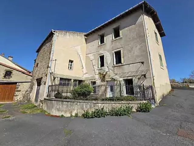 Polignac 43000 Achat / Vente maison 6 pièces t6 terrasse