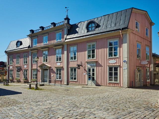 Polisgränd 5