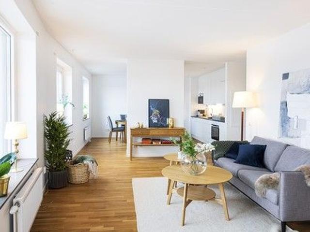 Pollettgatan 8