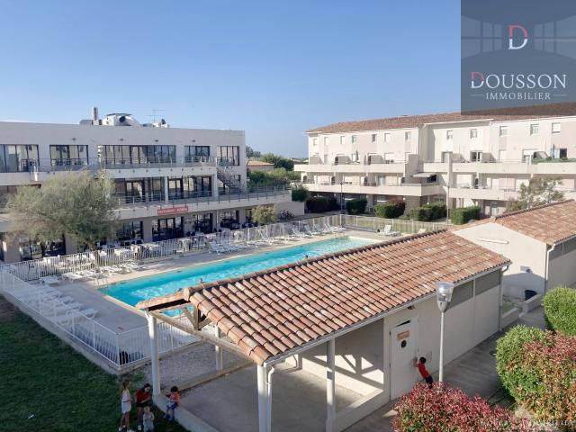 Port Camargue: appartement P3 en duplex dernier étage AVEC parking