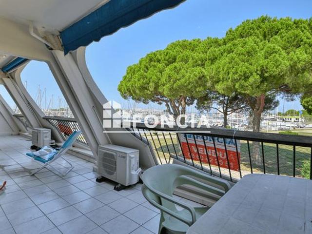PORT CAMARGUE Plage nord double appartement superficie 80 m² terrasses vue port grad garage parking
