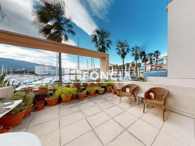 PORT D’ARGELÈS SUR MER – VUE EXCEPTIONNELLE & TERRASSE RARE 21 m²