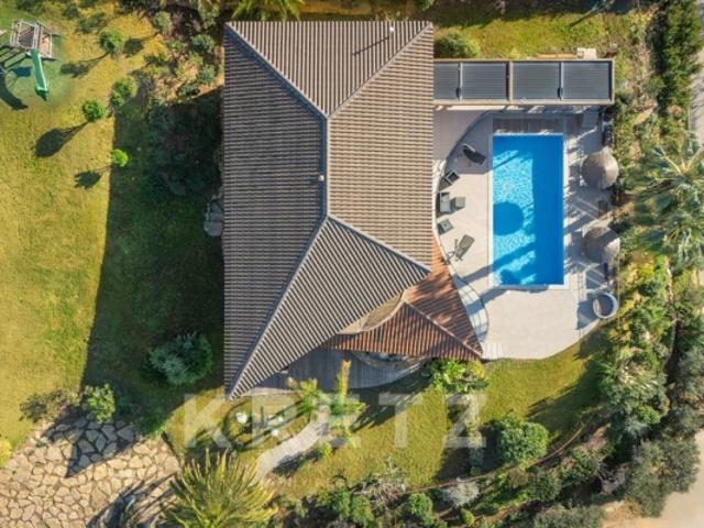 Port d'Alon – Villa d'architecte, 7 suites, vue mer