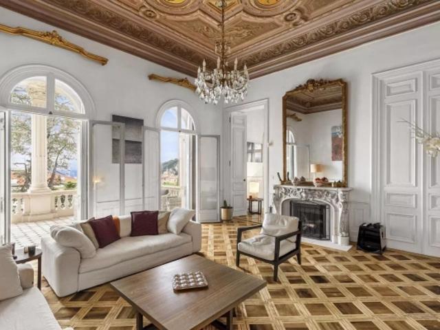 Port de Nice, vente appartement villa Belle Epoque, grand jardin, vue mer