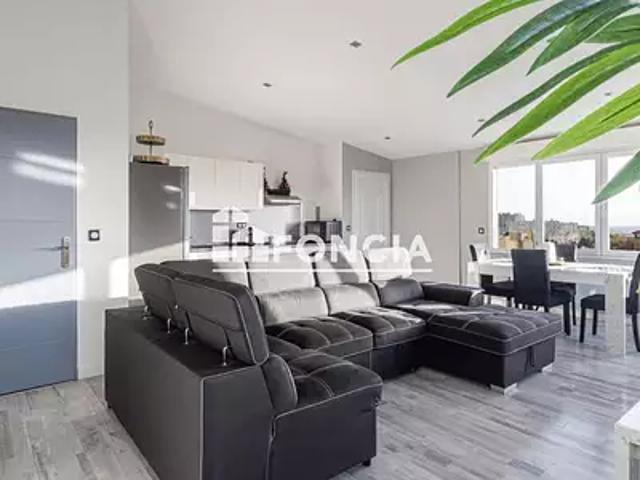Port de Bouc 13110 Achat / Vente appartement 3 pièces t3 au dernier étage
