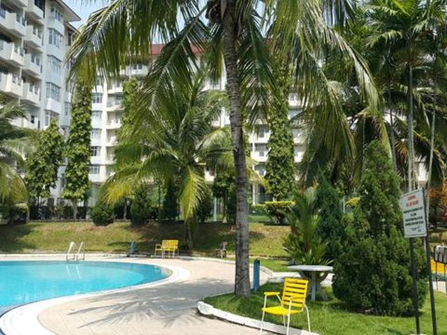 Port Dickson Ocean View Resort for sales 2r2b Freehold Non Bumi Lot