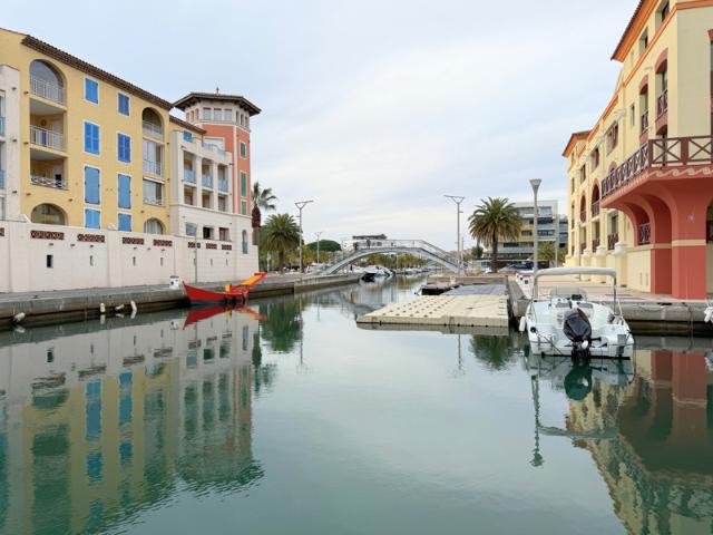 EXCLUSIVITE PORT FREJUS 2 Pièces Terrasse Garage