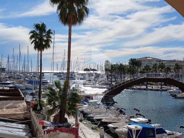 PORT FREJUS Appartement 2 pièces 46 m2