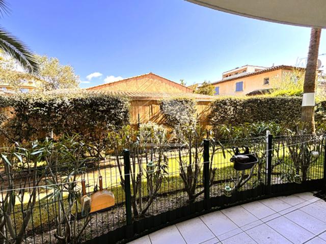 PORT FREJUS Appartement 2 pièces