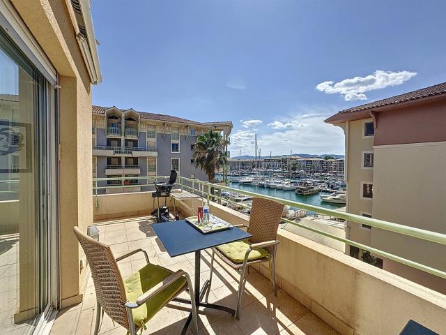 Port Frejus, Appartement 3 Pieces Vue Port 79m² Fréjus
