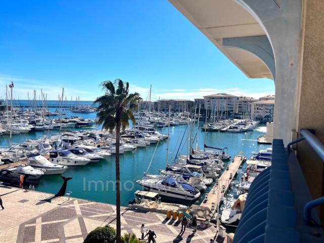 Port Fréjus. Duplex d'exception avec vue mer panoramique et. 73m² Fréjus
