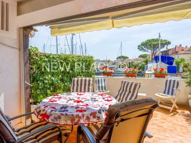 Port Grimaud Bel appartement 2 pièces avec garage et amarr. 32m² Grimaud