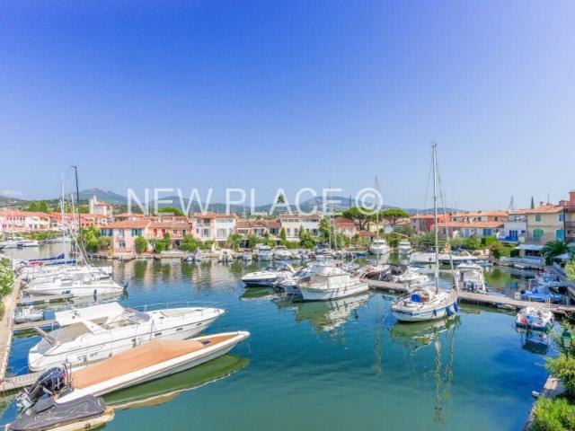 Port Grimaud Studio mezzanine avec vue sur les canaux de P. 32m² Port Grimaud