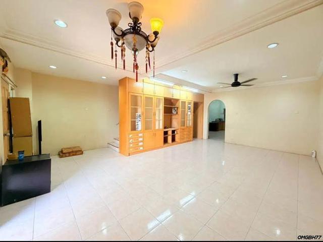 Port Klang double storey house for SALE