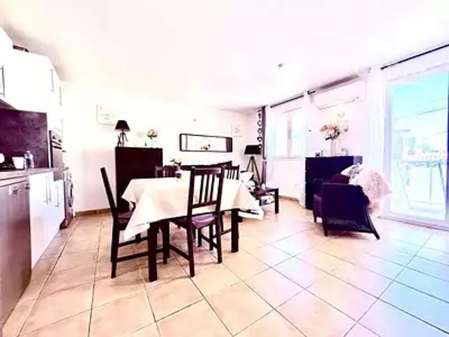 Port Saint Louis du Rhône 13230 Achat / Vente appartement 2 pièces t2