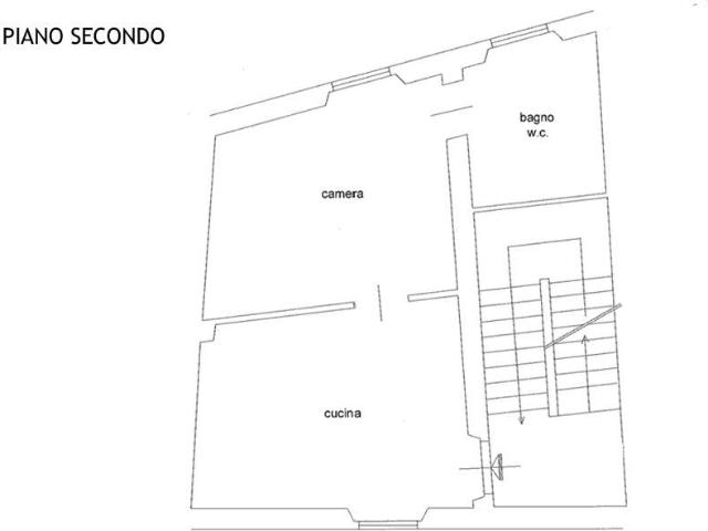 Porta a Prato Bilocale restaurato piano secondo ed ultimo