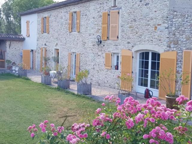 FERME 10453