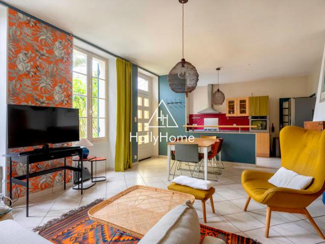 PORTETS CENTRE Ravissante maison en pierre T4 de 90 m2 au calme