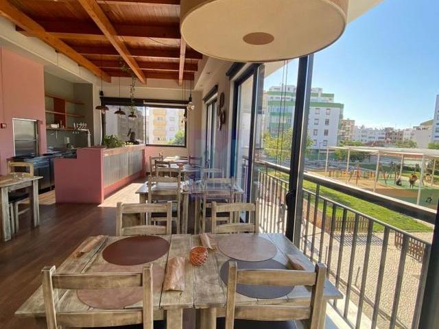 Portimão Algarve 73202369