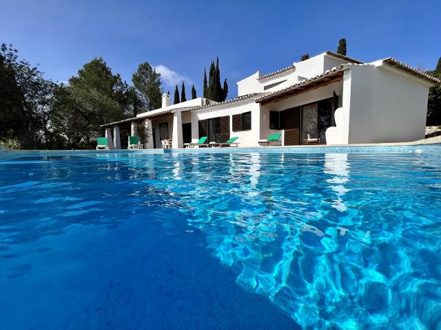 PORTIMÃO BELLEVUE VILLA WITH POOL by HOMING