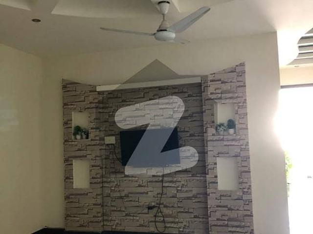 Portion North Nazimabad Block H 3 Bed Dd 2nd Floor With Roof For Sale