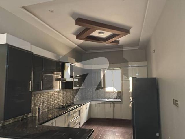 Portion For Rent Available 200 Yard 1st Floor