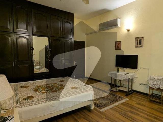 PORTION FOR RENT Fully Furnished 1bed Annex Available F_8/1