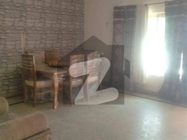 Portion For Rent In Township C1 College Road