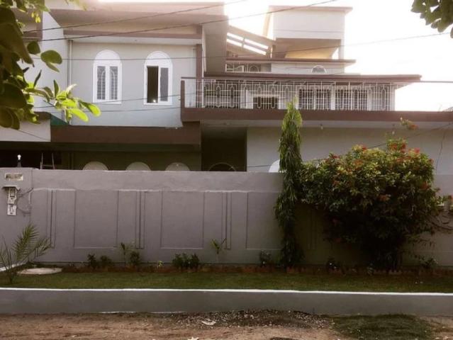 Portion for rent. Karachi Gulshan E Iqbal Block 6 ID 28265