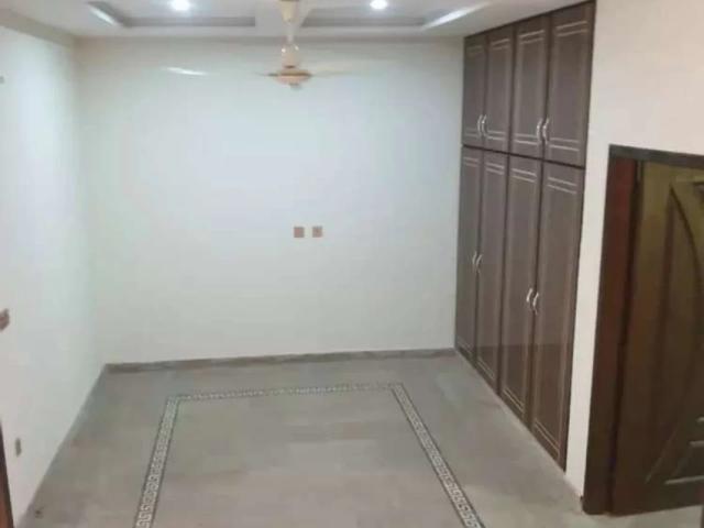 Portion for rent Lahore Township ID 32807