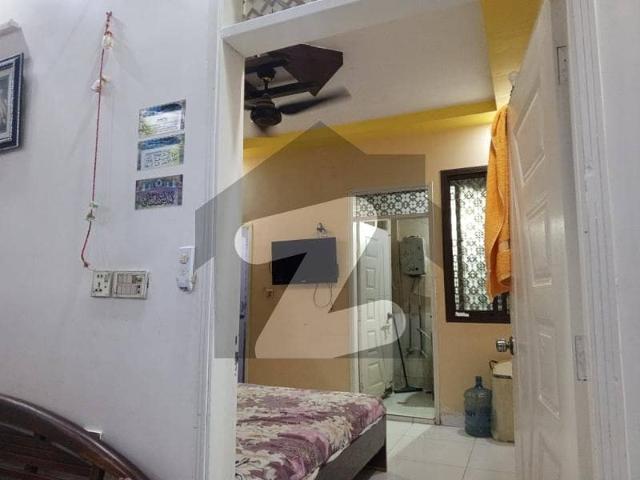 Portion For Sale Gulistan E Johar Block 3A Like Brand New First Floor Portion Location: VIP Block 3A, Gulistan E Johar, Karachi Size: 140 Sq. Yards
