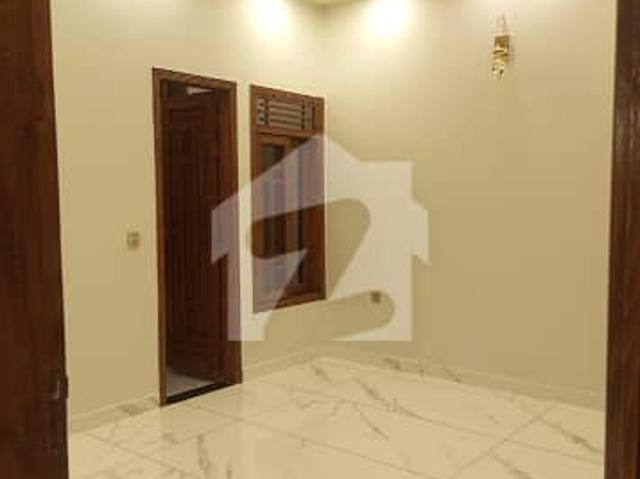 Portion for sale in gulshan e iqbal block 5