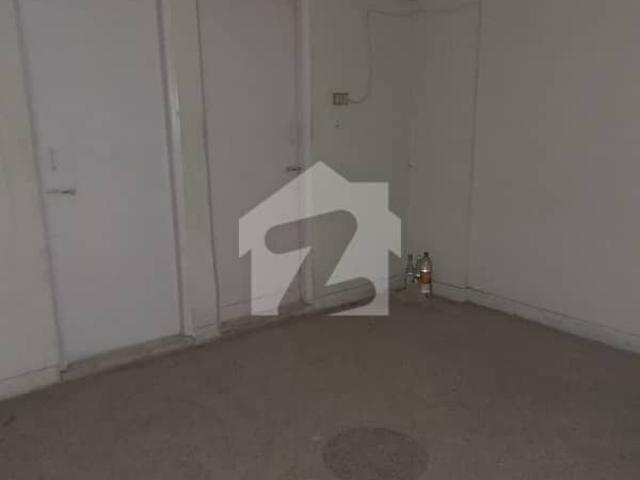 Portion For Sale In Johar
