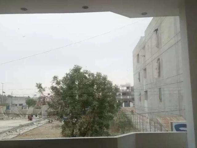 Portion for sell Karachi Gulzar E Hijri ID 10651