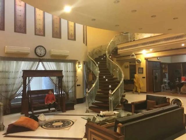 Portion 3bed DD available for rent block 5 marble flooring Karachi Gulistan e Jauhar Block 13 ID 53228