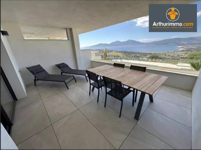 Porticcio: appartement T2 avec terrasse