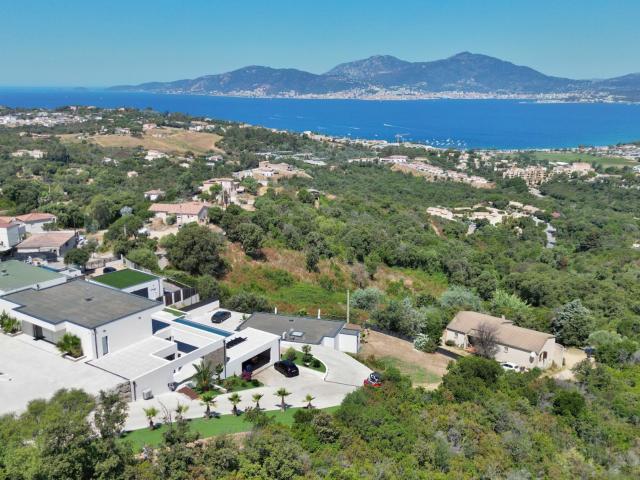 PORTICCIO Villa d'exception